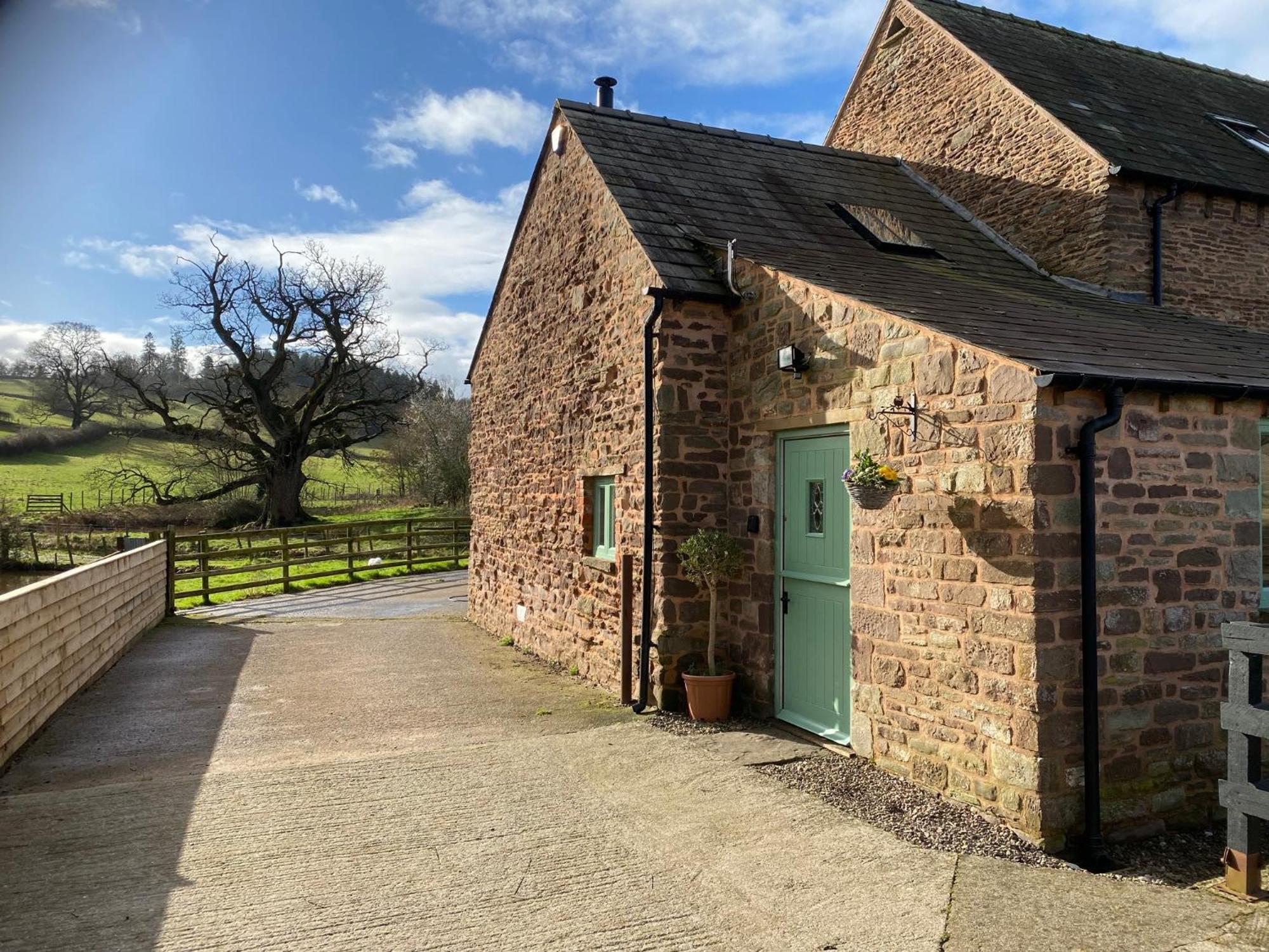 Oaklands Cottage On A Rural Farm Dingestow Екстериор снимка